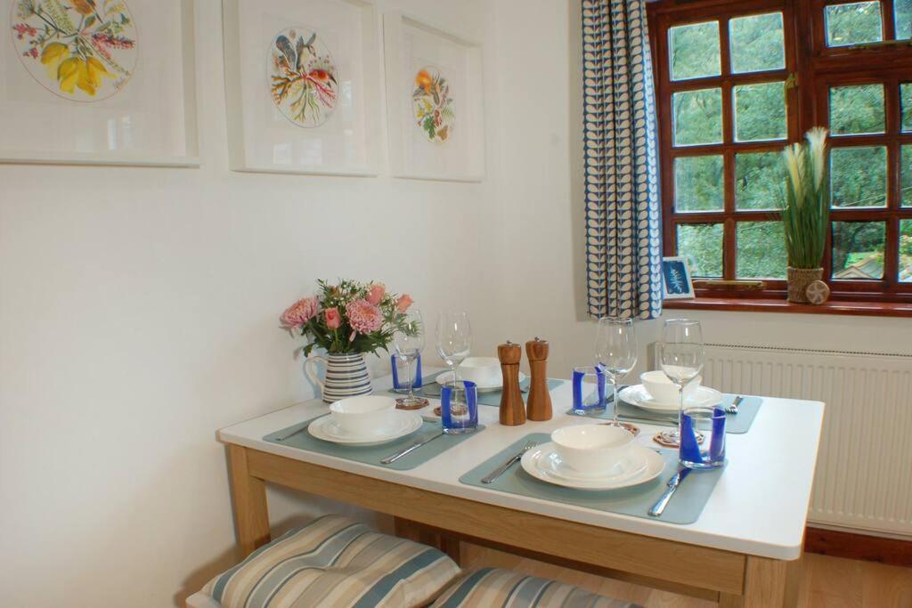 Daisy Cottage Near Broadsands Beach Berrynarbor Exterior photo